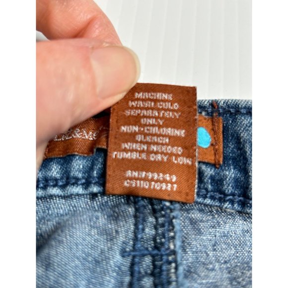 Liz and me Signature Blue Jeans Size 3 (fits like 16W) Cropped Curvy Plus - Picture 6 of 6